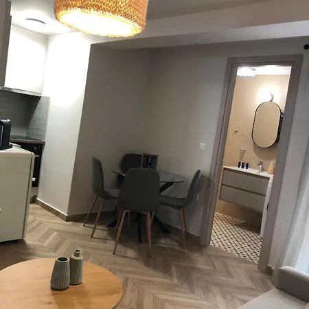 Appartement ζεστό , φιλικό στούντιο *